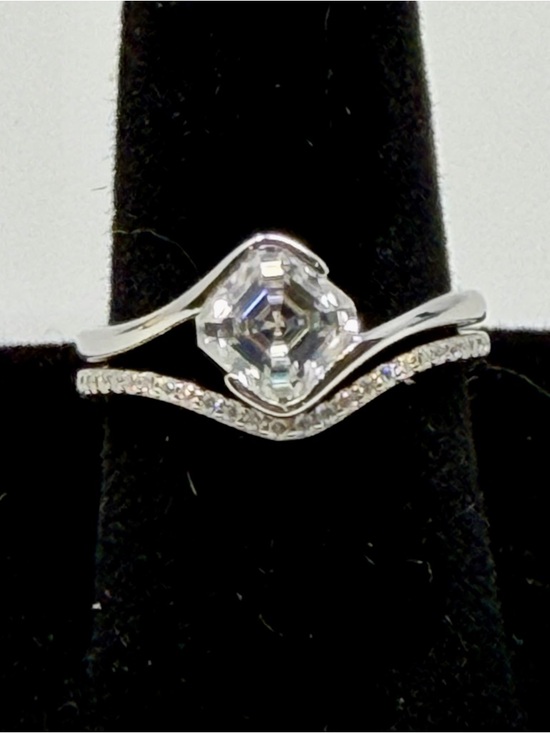 1.25 tcw Moissanite Asscher Cut Solitaire Ring and Moissanite Chevron Band Set - Picture 12 of 12